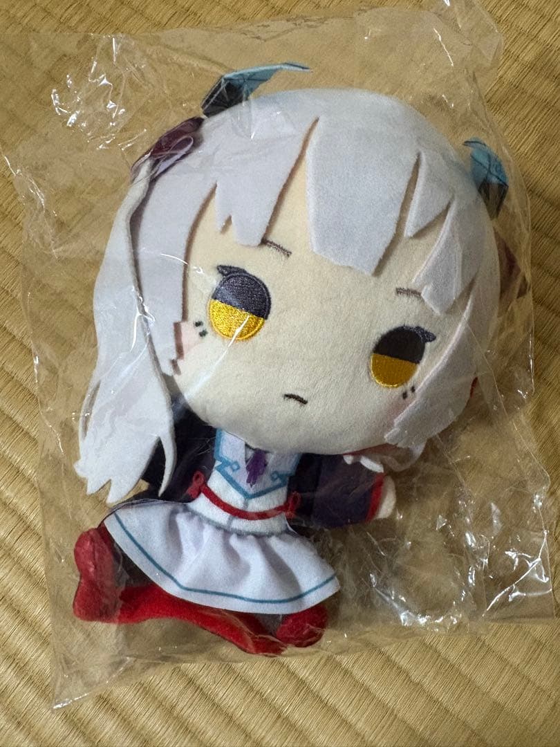 もちどる白河ユイナ、小笠原緋雨