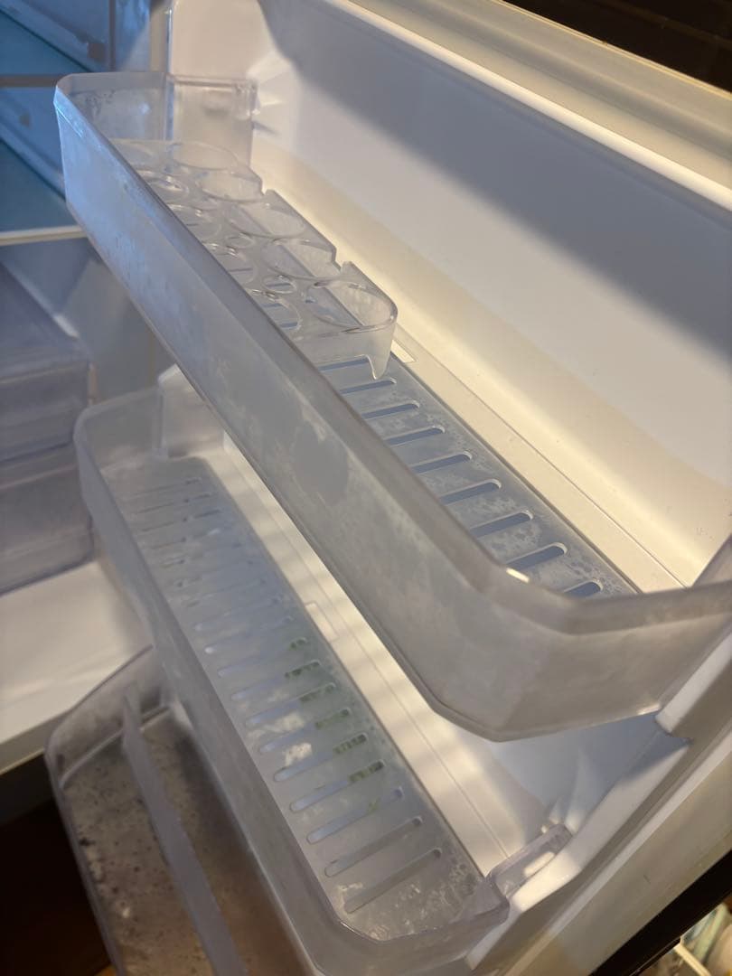 【くろ】シャープ冷蔵庫271L大きめ2ドア2017年製SJ-PD27C-T