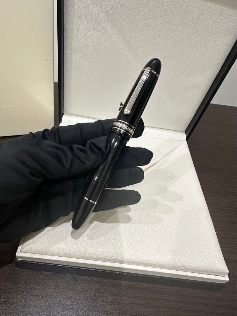 モンブラン万年筆 マイスターシュテュック プラチナコーティング P149 F