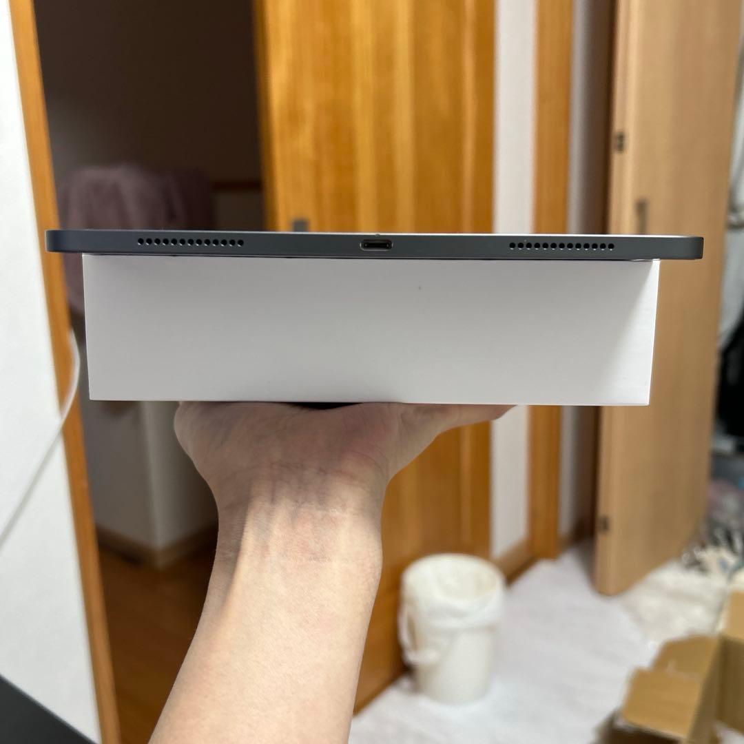 美品　iPad Pro 11インチ　第2世代　256GB Wi-Fiモデル