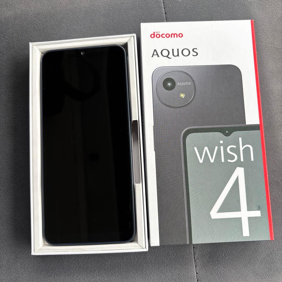 docomo AQUOS wish 4 本体