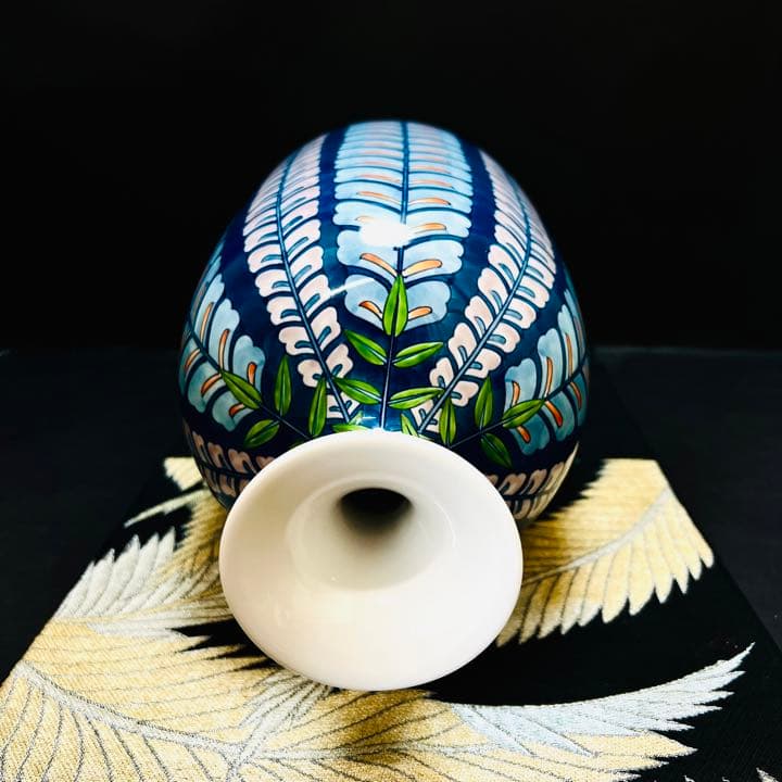 有田焼　伝統陶芸作家　藤井勝雲　作家物　染錦　手描き　花器　大花瓶　壺