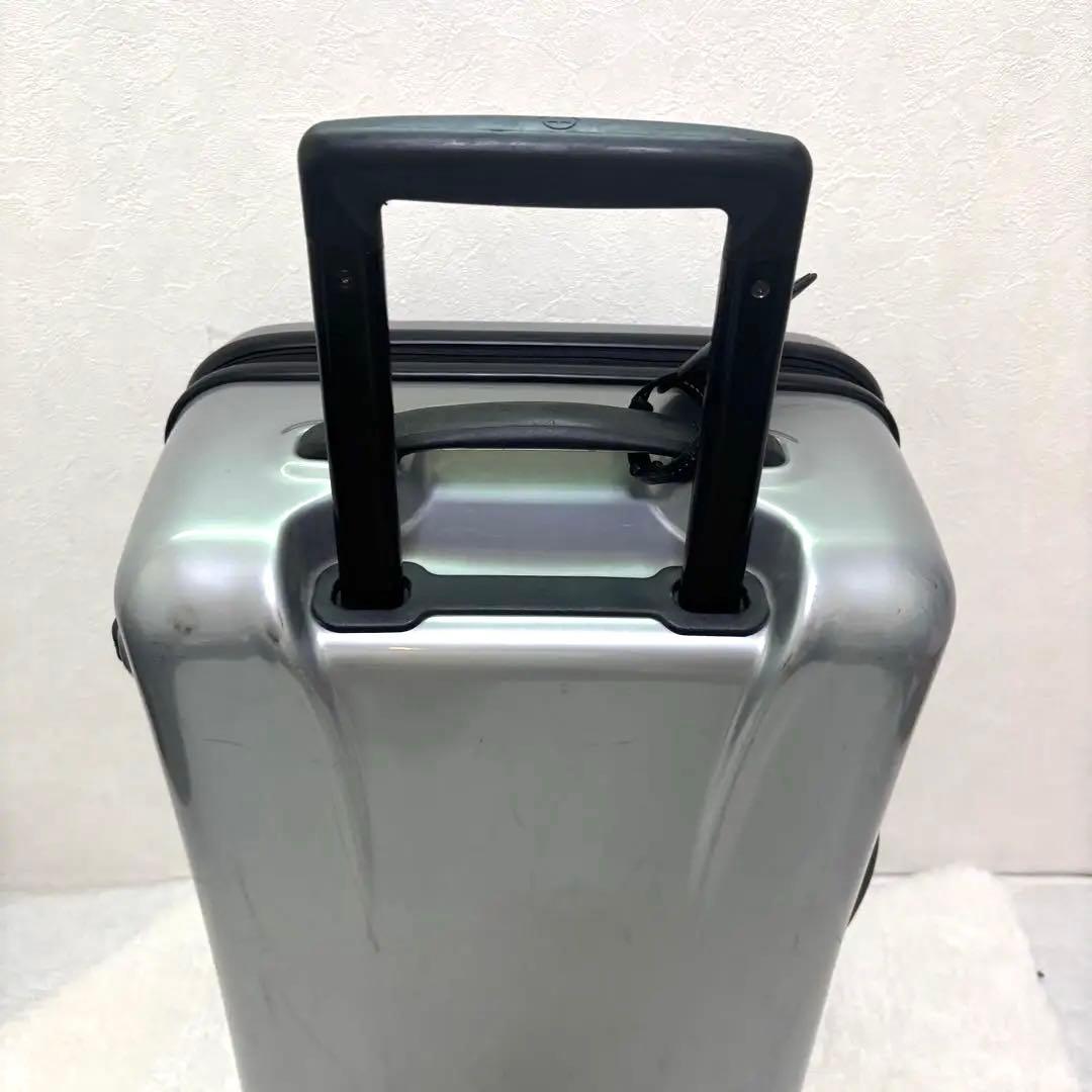 極希少TUMI キャリーケース TSAロック　ハードケース　シルバー