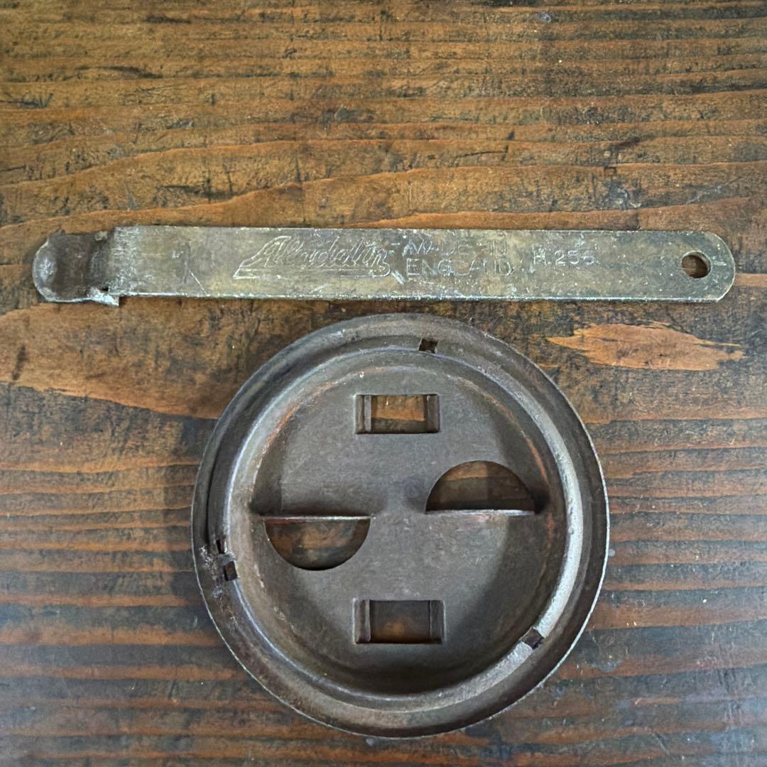 当時物　アラジン　スチール芯クリーナー　天板外し