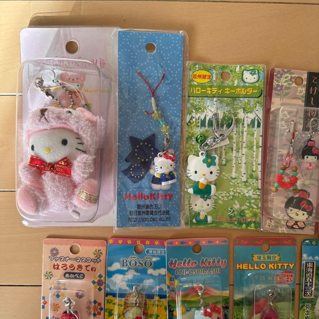 新品未使用 ハローキティ ご当地 キーホルダー 根付け サンリオ