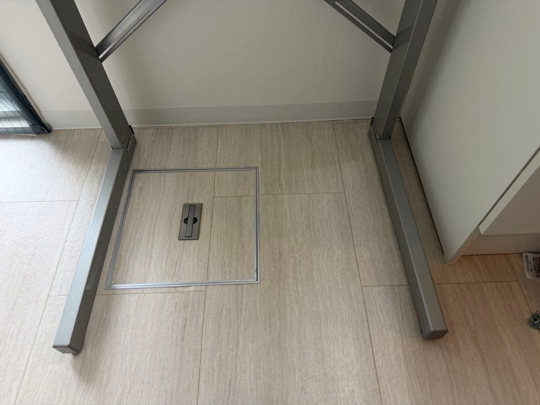 2022年製 衣類乾燥機スタンド パナソニック N-UF11