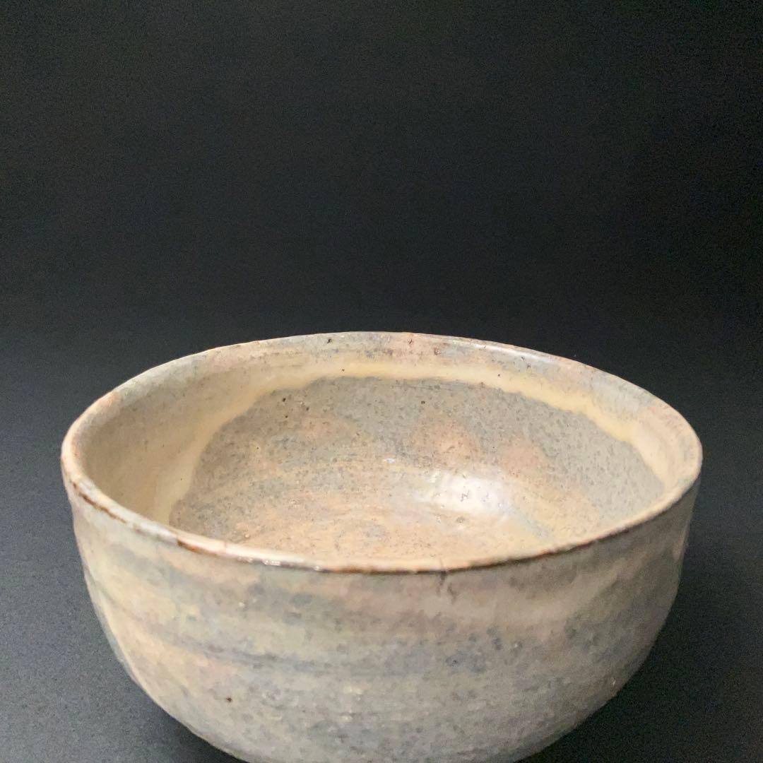 抹茶碗　14代坂倉新兵衛　萩茶碗　共箱　R1270ダN3