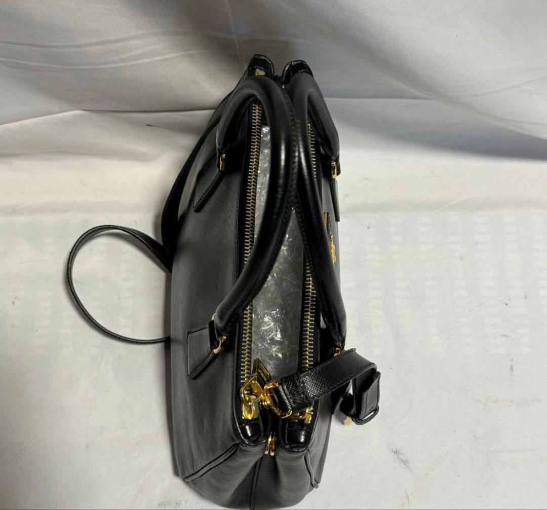 PRADA ガレリア スモール