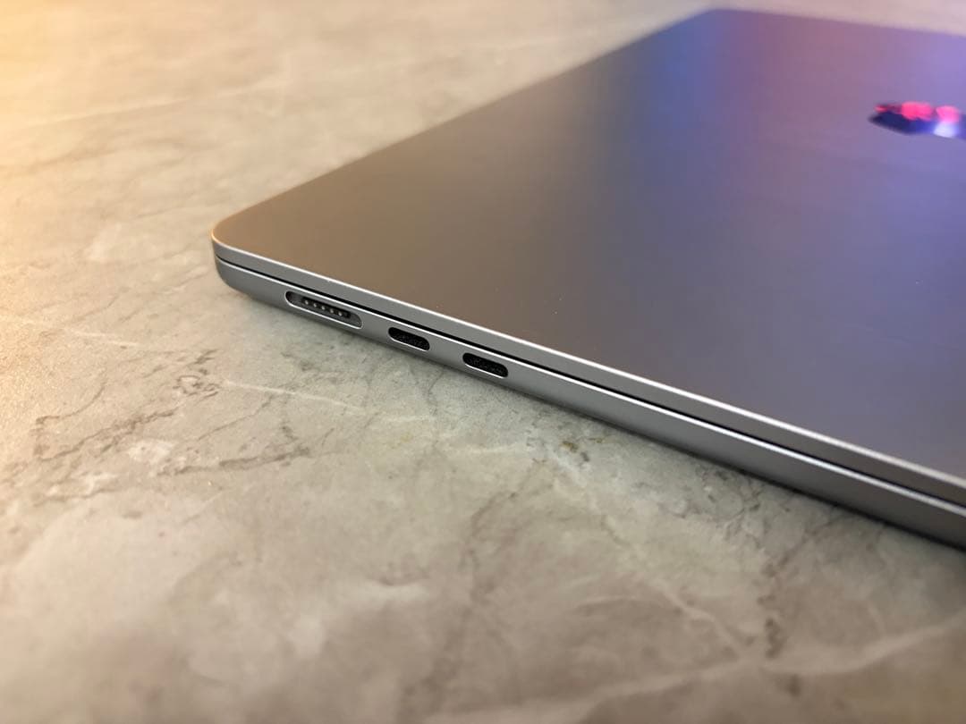 Apple MacBook Air 15インチ M3 8GB 256GB