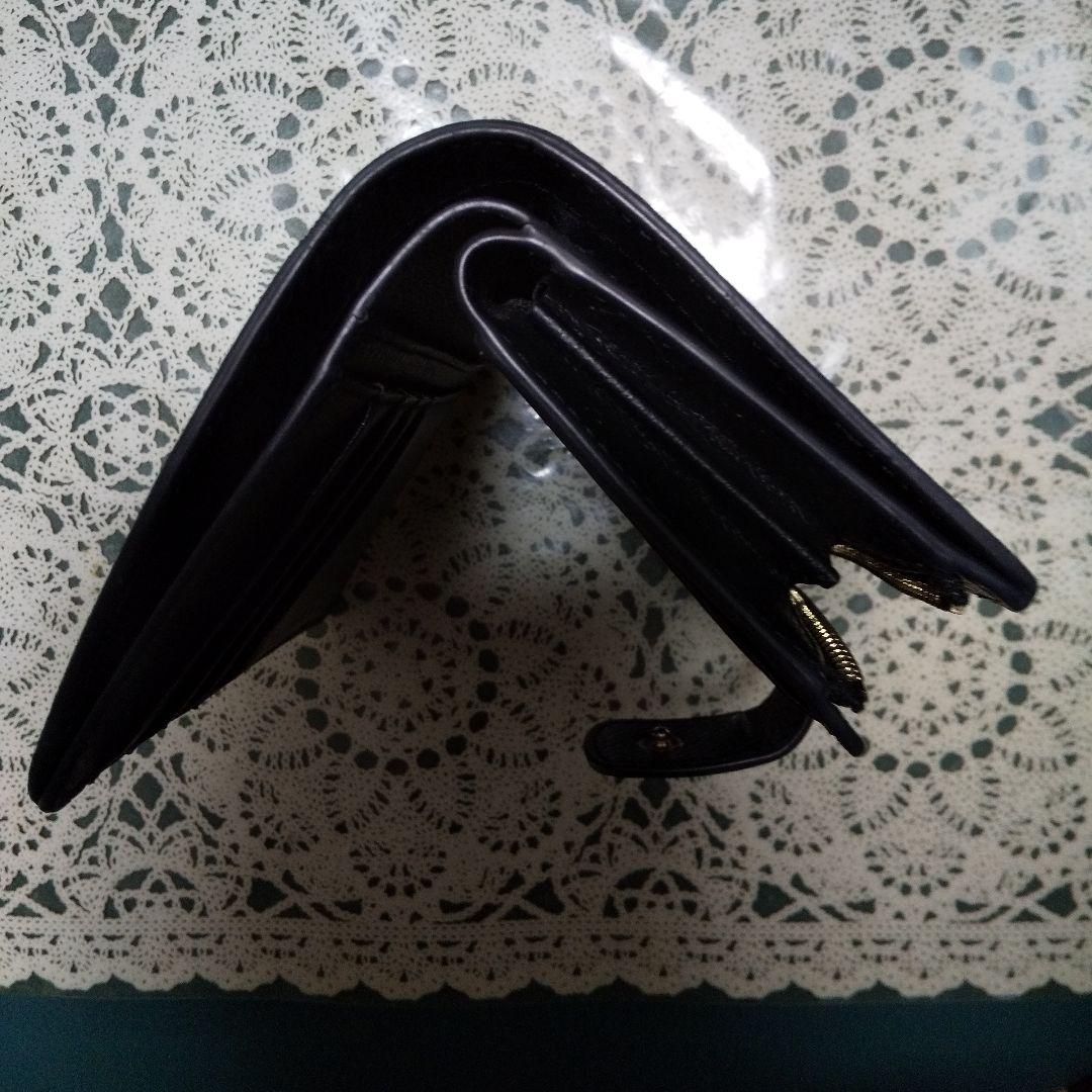 正規品❗️COACHブラックレザー 二つ折り財布 ❣️美品。ゴールドロゴ