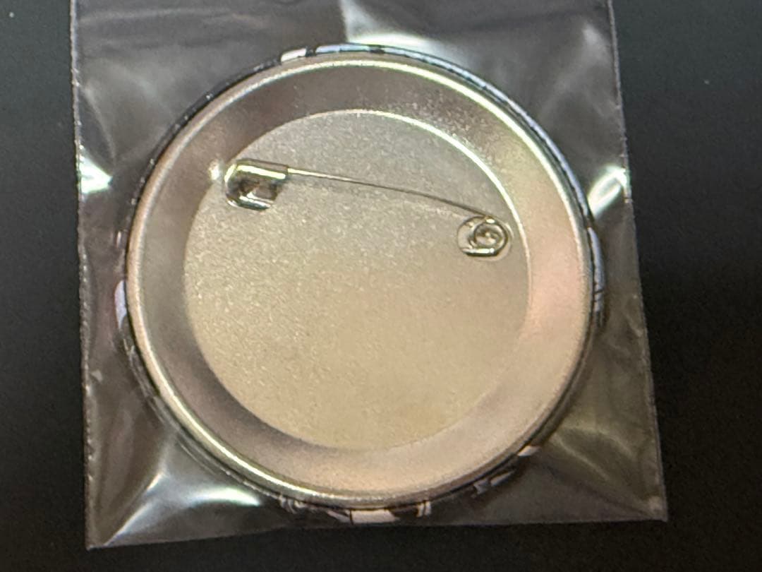 ホロライブ 超超超超ゲーマーズ 白上フブキ 直筆缶バッジ