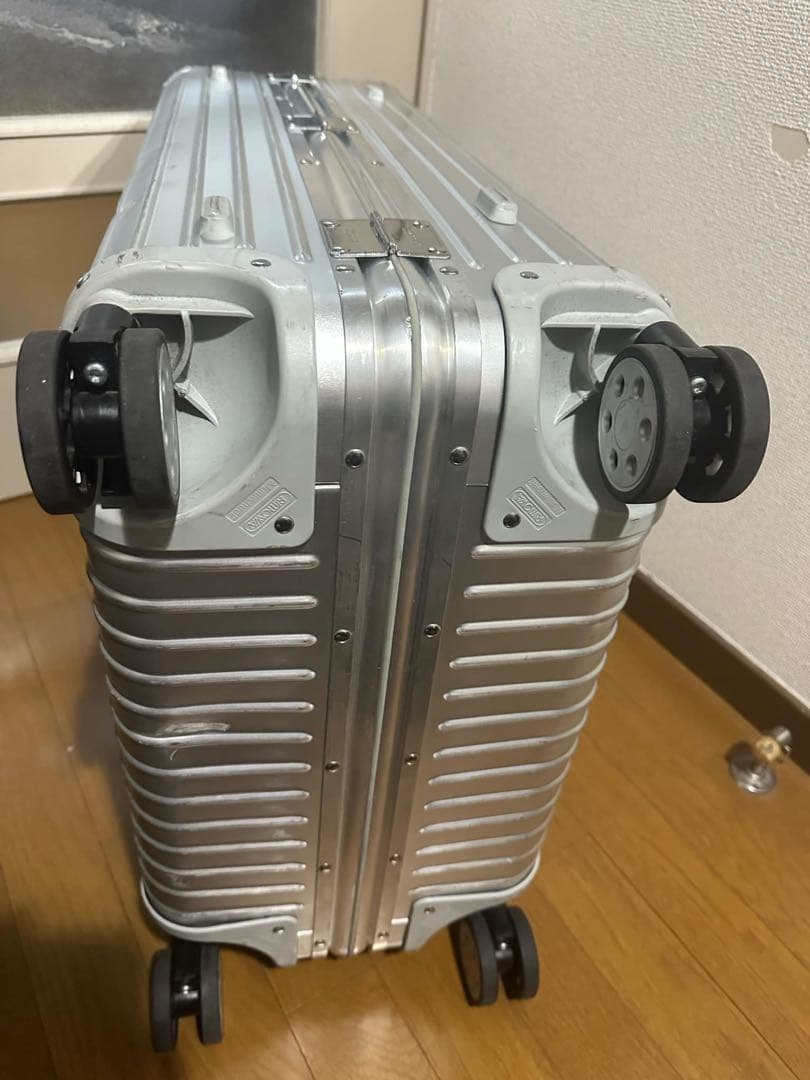RIMOWAリモワ トパーズ 電子タグ 82L 4輪 (24時間セール！)