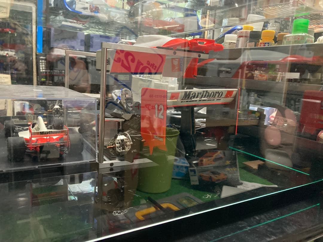 1/8 ディアゴスティーニ マクラーレン MP4/4 完成品 アイルトンセナ