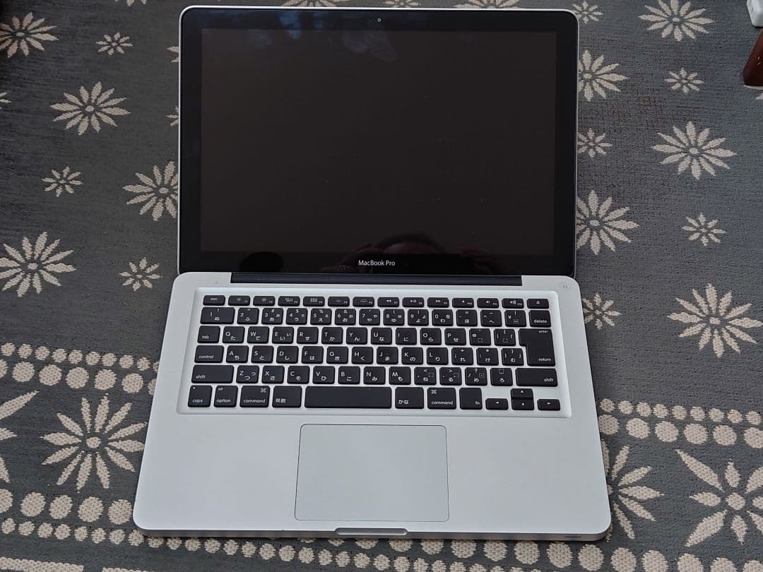 ◆値下げ！MacBookPro 13 Mid 2012 クリアカバー黒付き◆