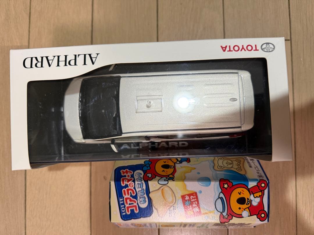 30系アルファード。