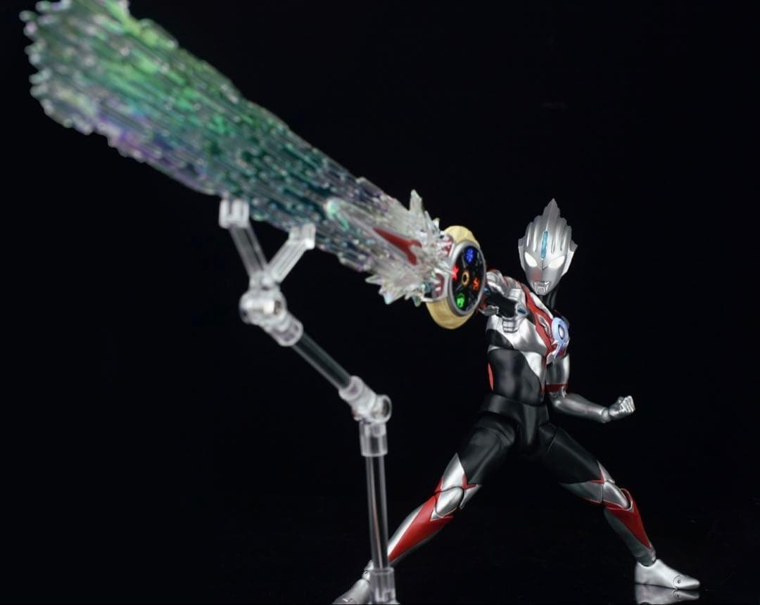 新品未開封 海外限定合金製品S.H.Figuarts 光軌跡 ウルトラマンオーブ