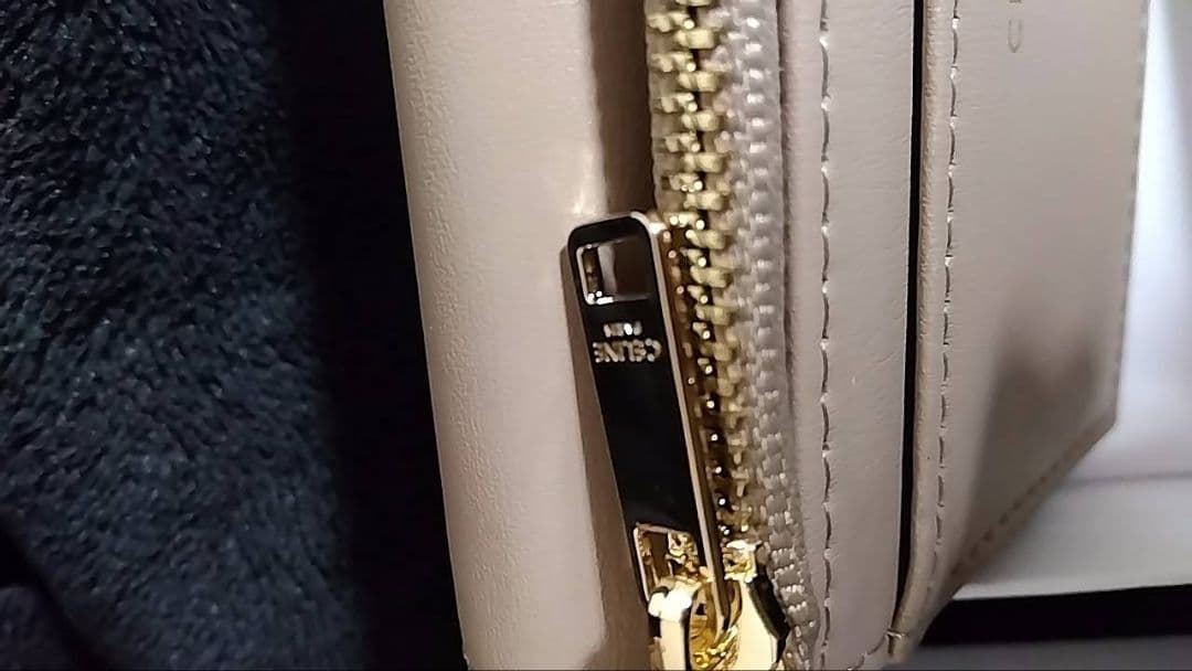 CELINE ベージュ 三つ折り財布　POSAカード　カードケース　並行輸入品