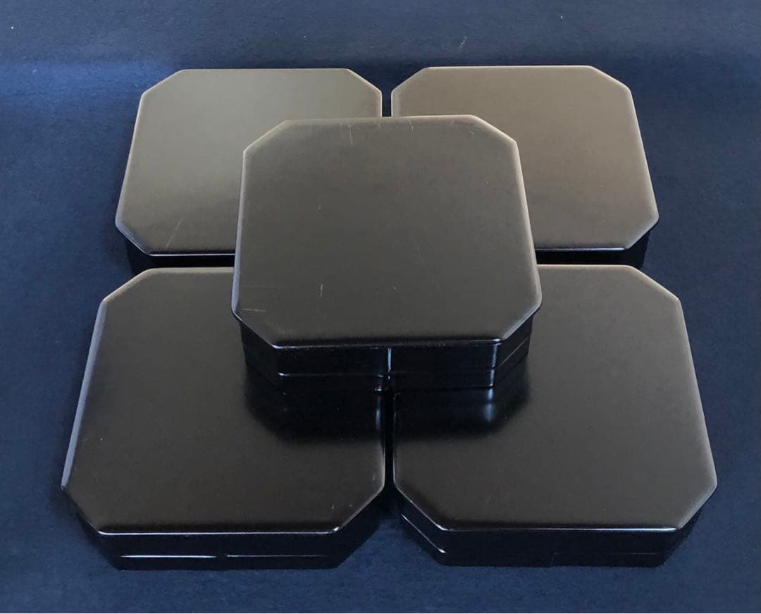 割引❗️《R》輪島塗 黒真塗 縁高重 菓子器 木製漆器 木箱　251204お3