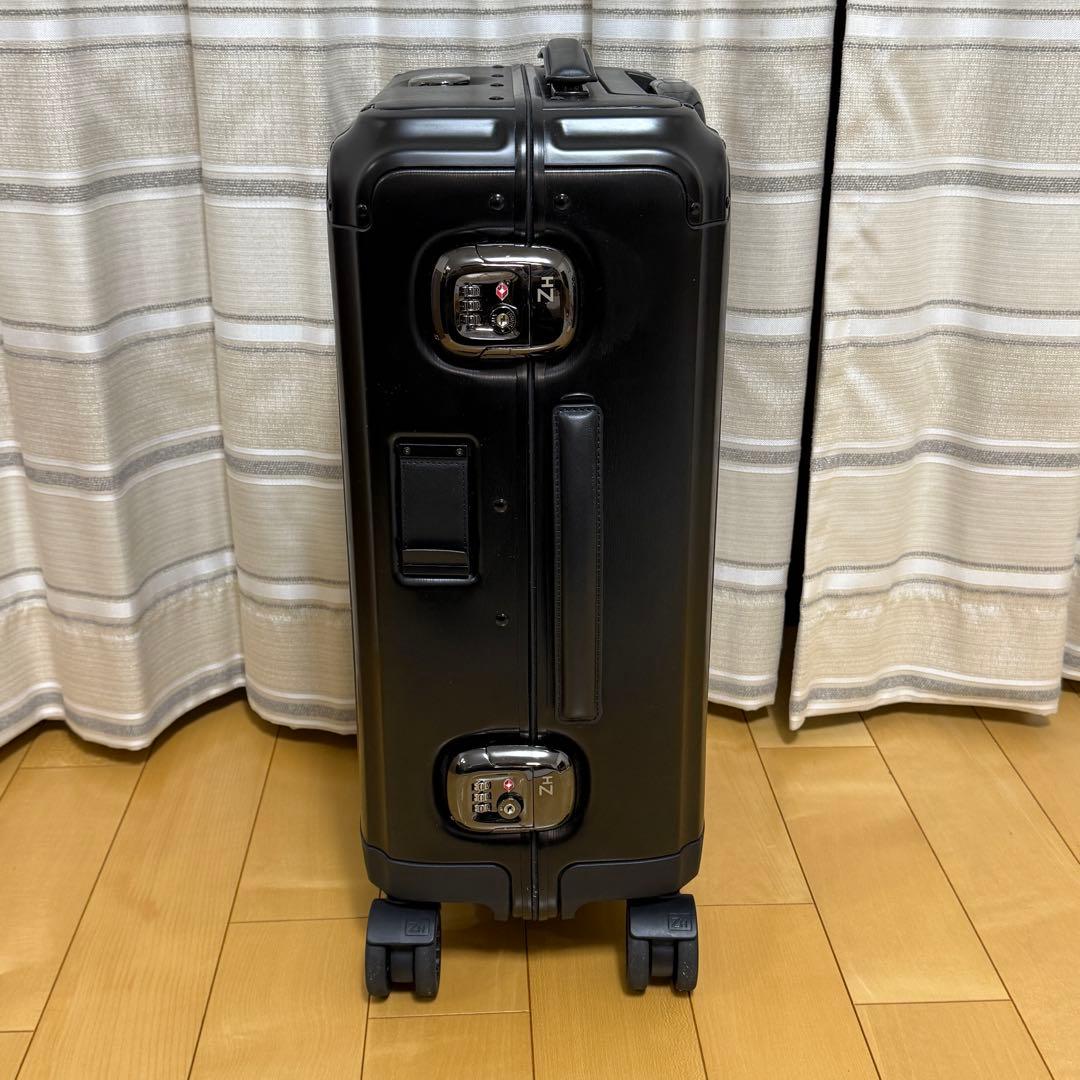 ゼロハリバートン　パシュート　アルミ　キャリーケース　32L 機内持ち込み