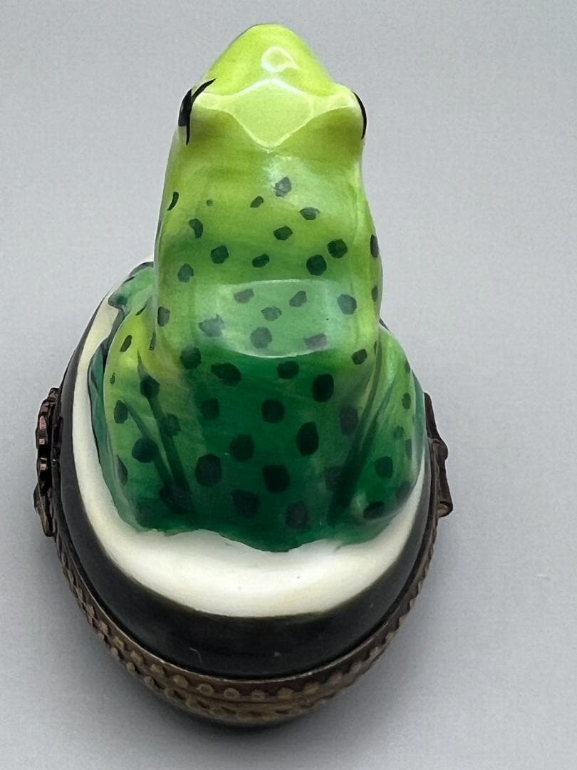 【海】カエルの鳴き声　リモージュ　磁器ボックス