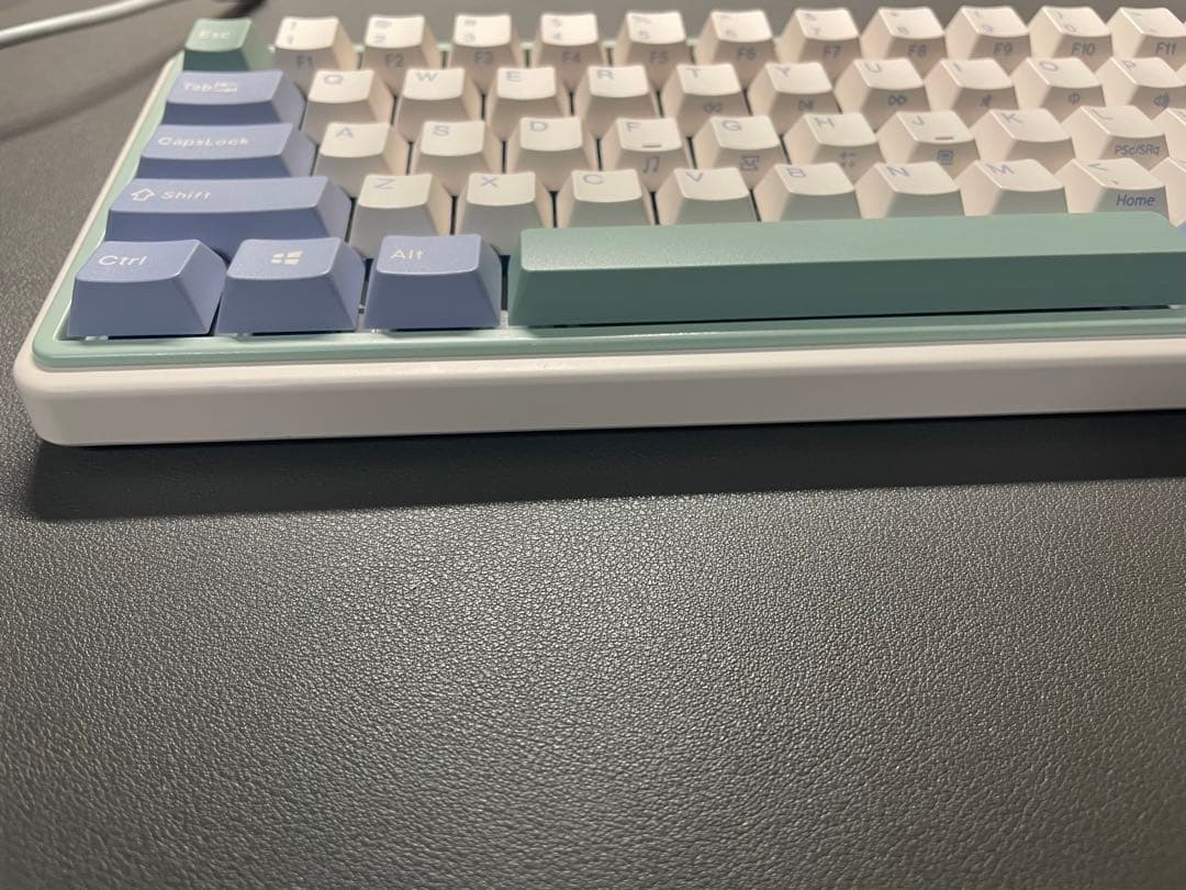 Varmilo minilo 青軸　Eucalyptus US配列