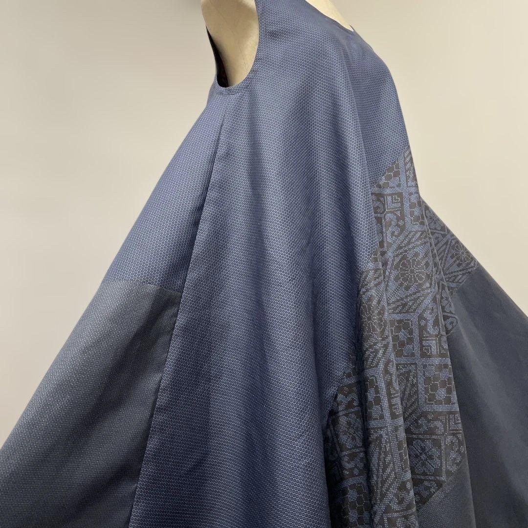 着物ワンピーステントラインロング丈《12》大島紬(証紙付き)等M〜L［紺系］