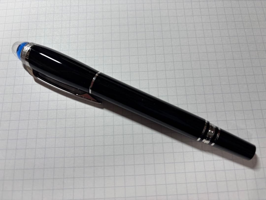 モンブラン　スターウォーカープレシャスレジン　万年筆（F)