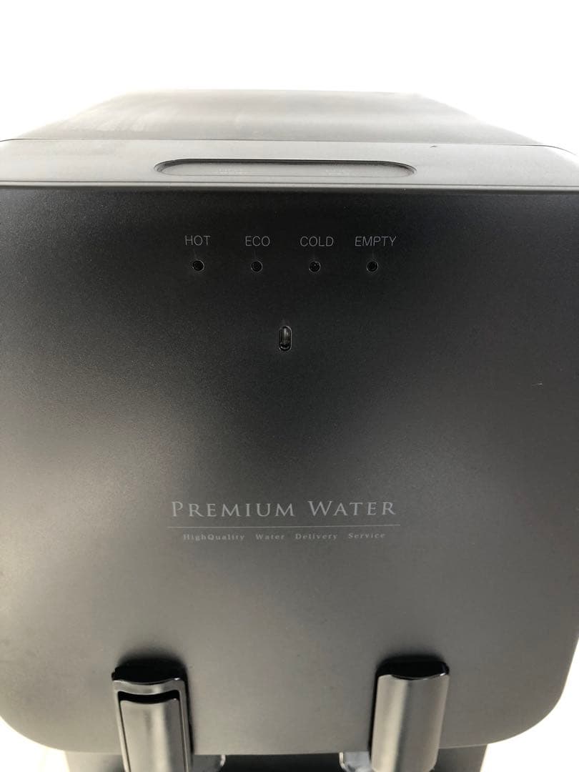 ウォーターサーバー プレミアムウォーターfamfit（ファムフィット）