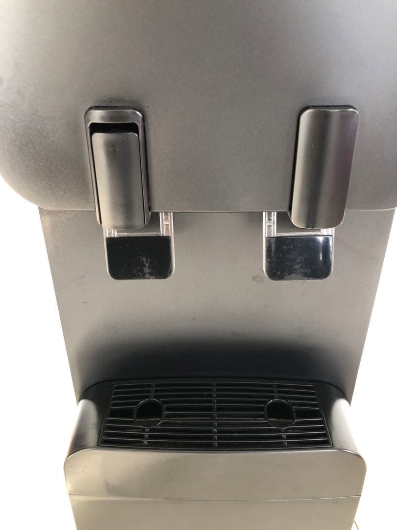 ウォーターサーバー プレミアムウォーターfamfit（ファムフィット）