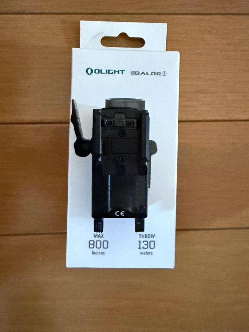OLIGHT オーライト BaldrS 懐中電灯 ウェポンライト 800ルーメン