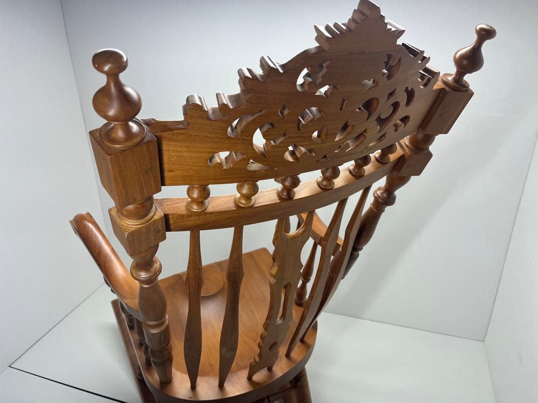 希少 木製 ロッキングチェアー 彫刻入 揺り椅子 ウッドチェア アームチェア