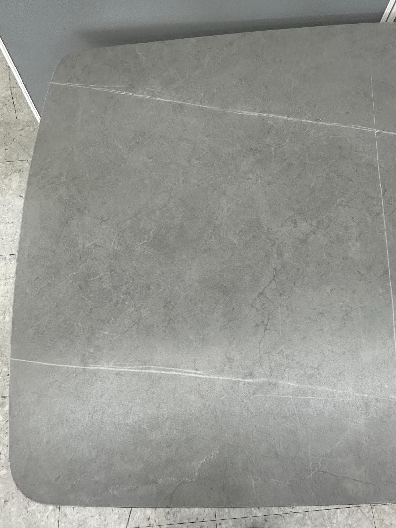 セラミックダイニングテーブル　大理石調　グレー