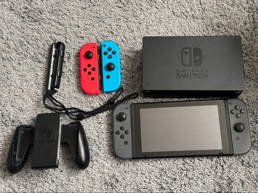 Switch Nintendo Switch本体　ジョイコン付き