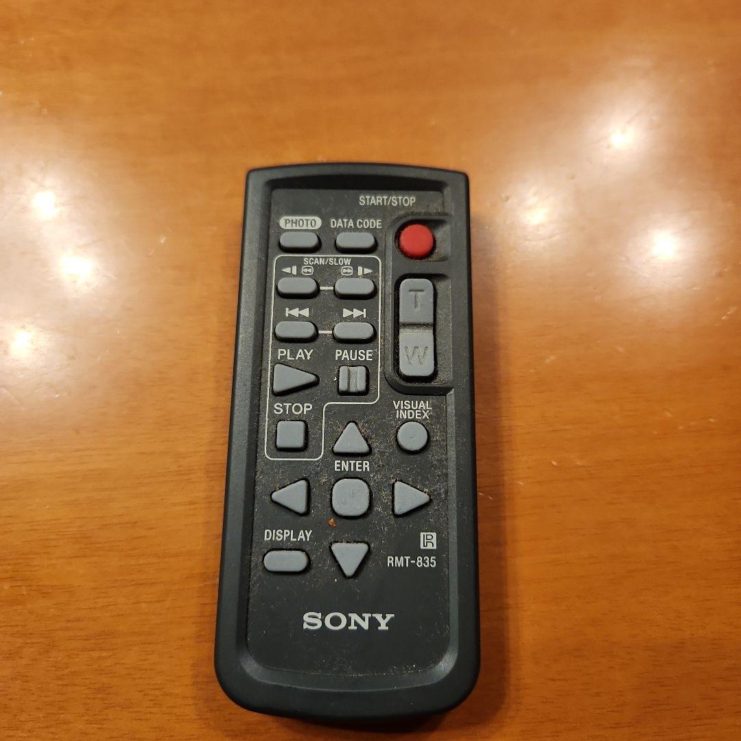 SONY　HD　ハンディカメラ　HDR-CX520V　三脚付き