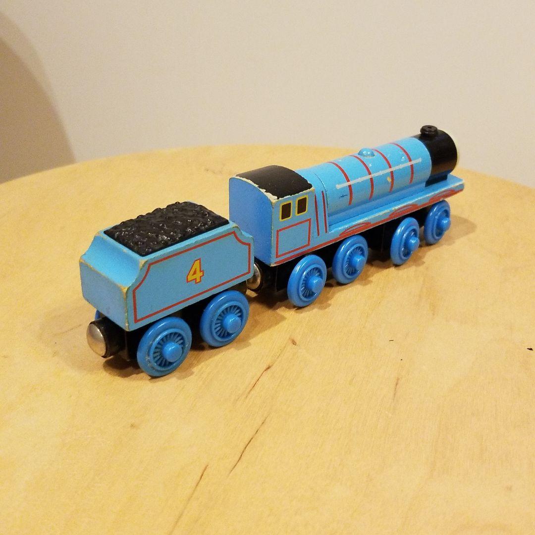 きかんしゃトーマス　木製レールシリーズ　ゴードン