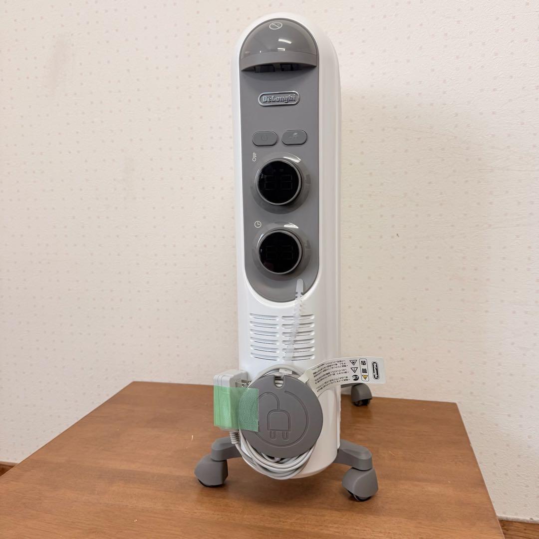 ●極美品 DeLonghi デロンギ オイルヒーター RHJ45M0912-SG