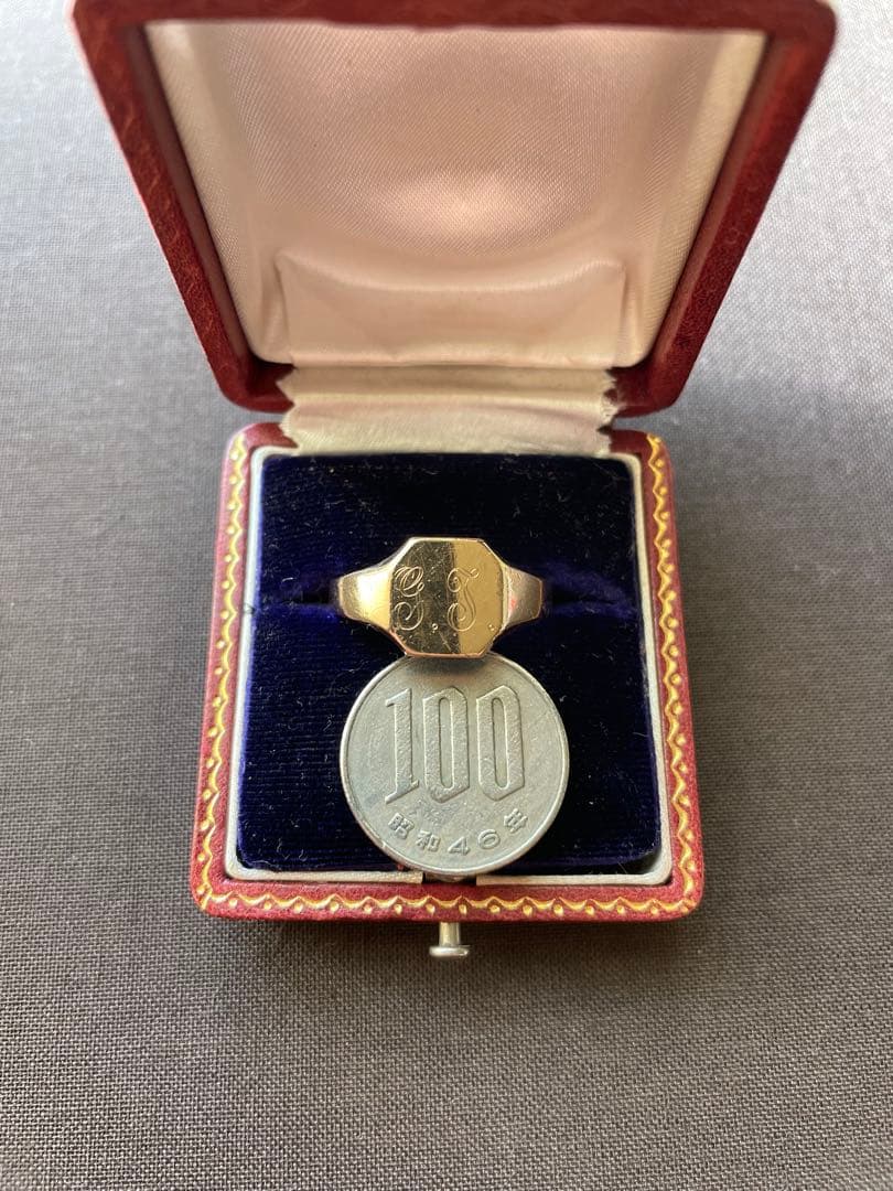 s♡・:*˚　ビンテージ　シグネットリング　9金　9k