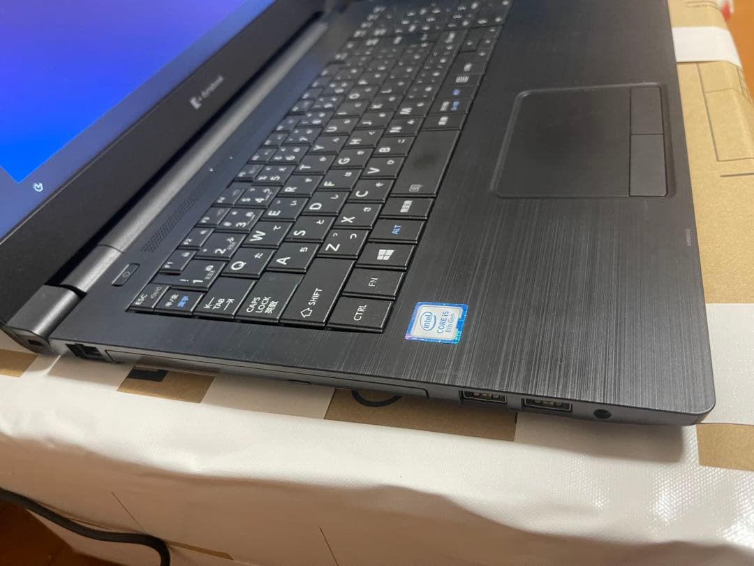 ノートパソコンDynabook B65/EP Core i5-8265U