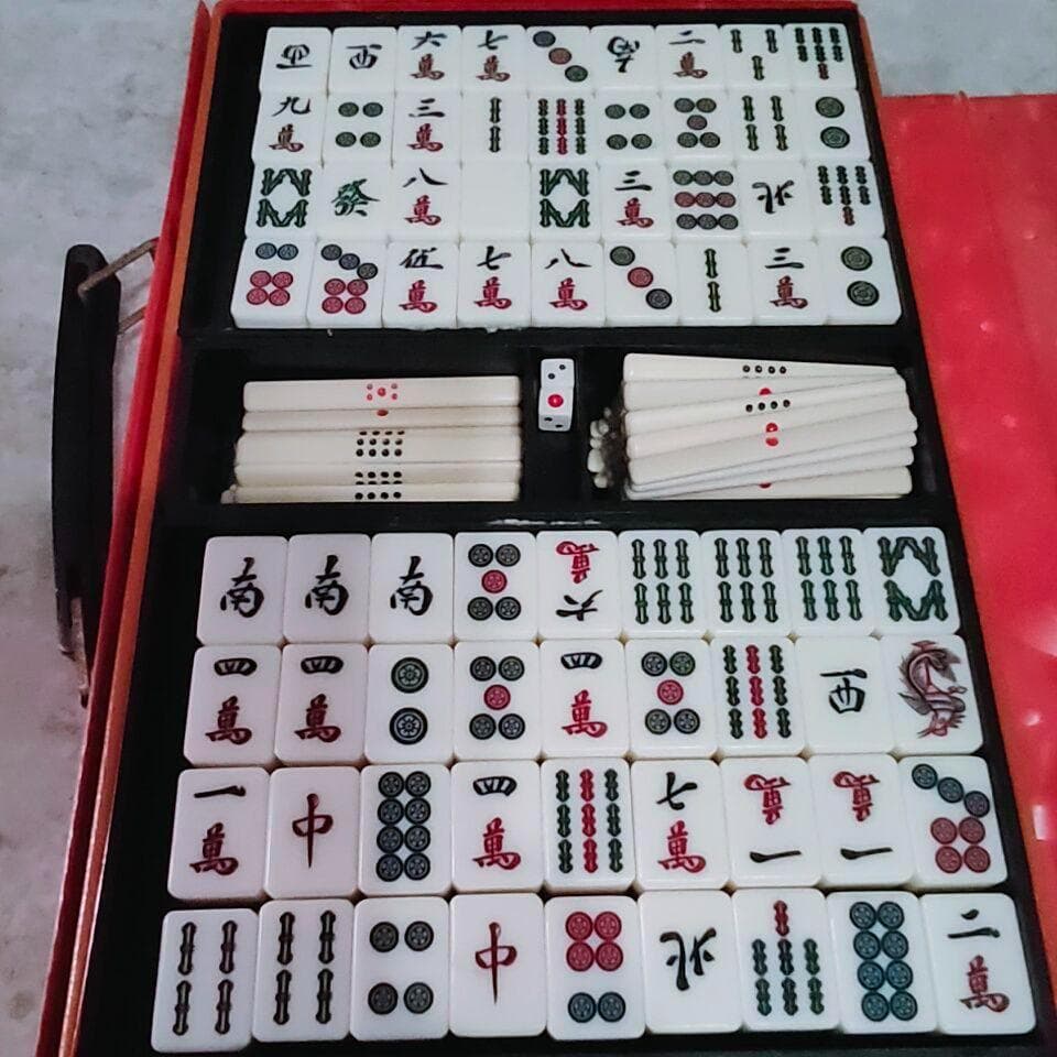 麻雀牌★ マージャン 昭和レトロ セット 中古 レア 廃盤