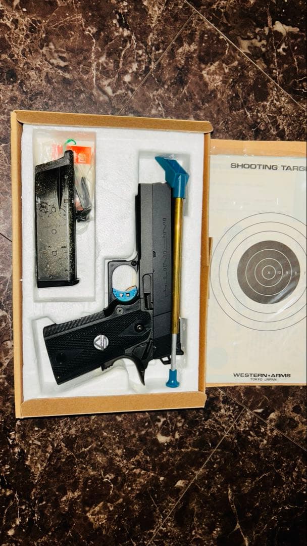 東京マルイ　モデルガン