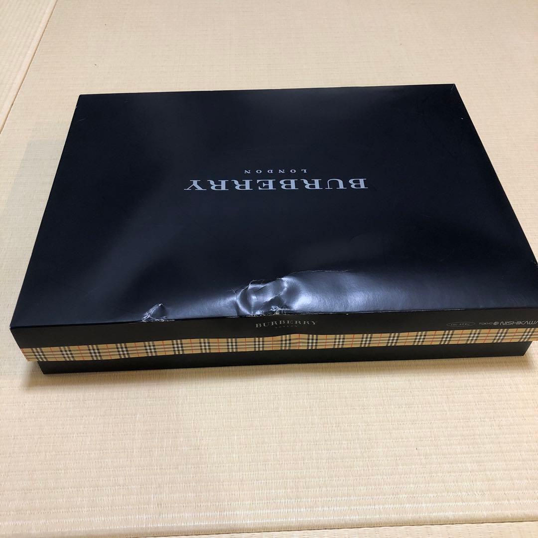 BURBERRY LONDON 羽毛ひざ掛け