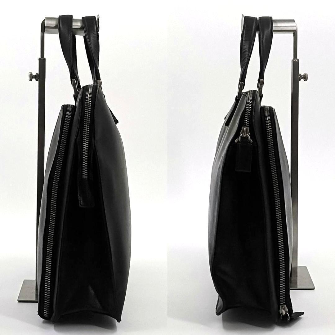 極希少✨️プラダ　サフィアーノ　ビジネスバッグ　三角プレート　レザー　黒　白タグ