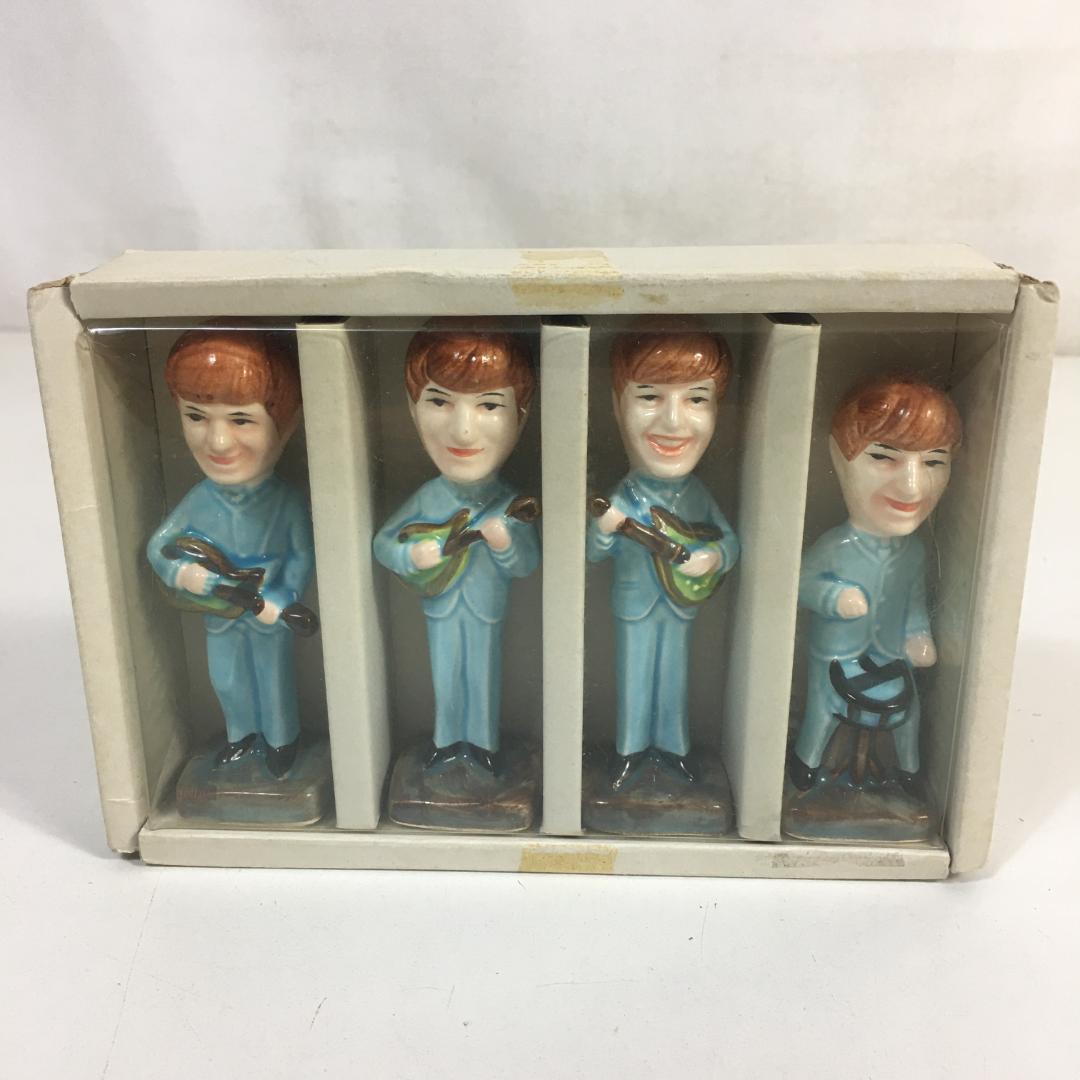 ☆ビートルズ 陶器製 人形 4体セット 手塗 レア 希少 アンティーク雑貨