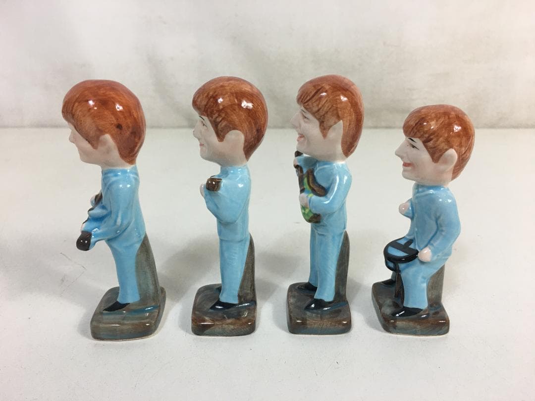 ☆ビートルズ 陶器製 人形 4体セット 手塗 レア 希少 アンティーク雑貨