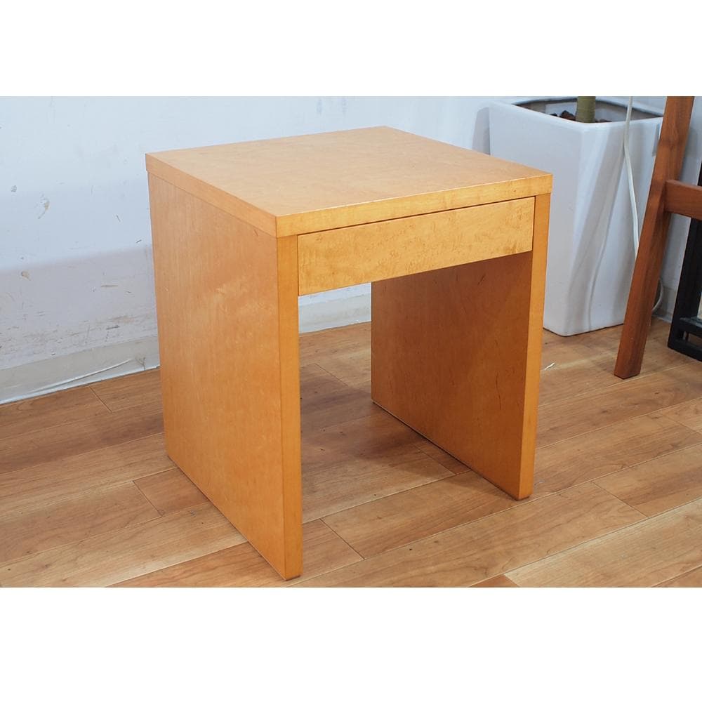 希少 初期IDEE SQUARE/スクエアシリーズ メープル材 ナイトテーブル