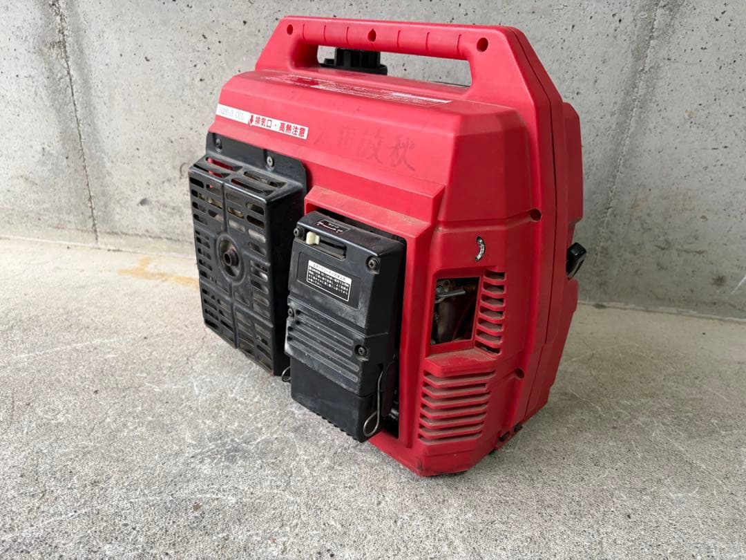 タ*ド様 HONDA EM900F ポータブル発電機　ジャンク品です‼️