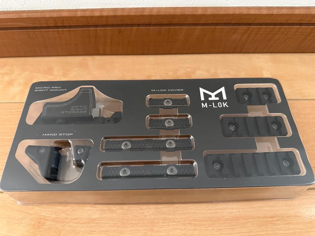 東京マルイ 次世代電動ガン AKストーム １８歳以上限定