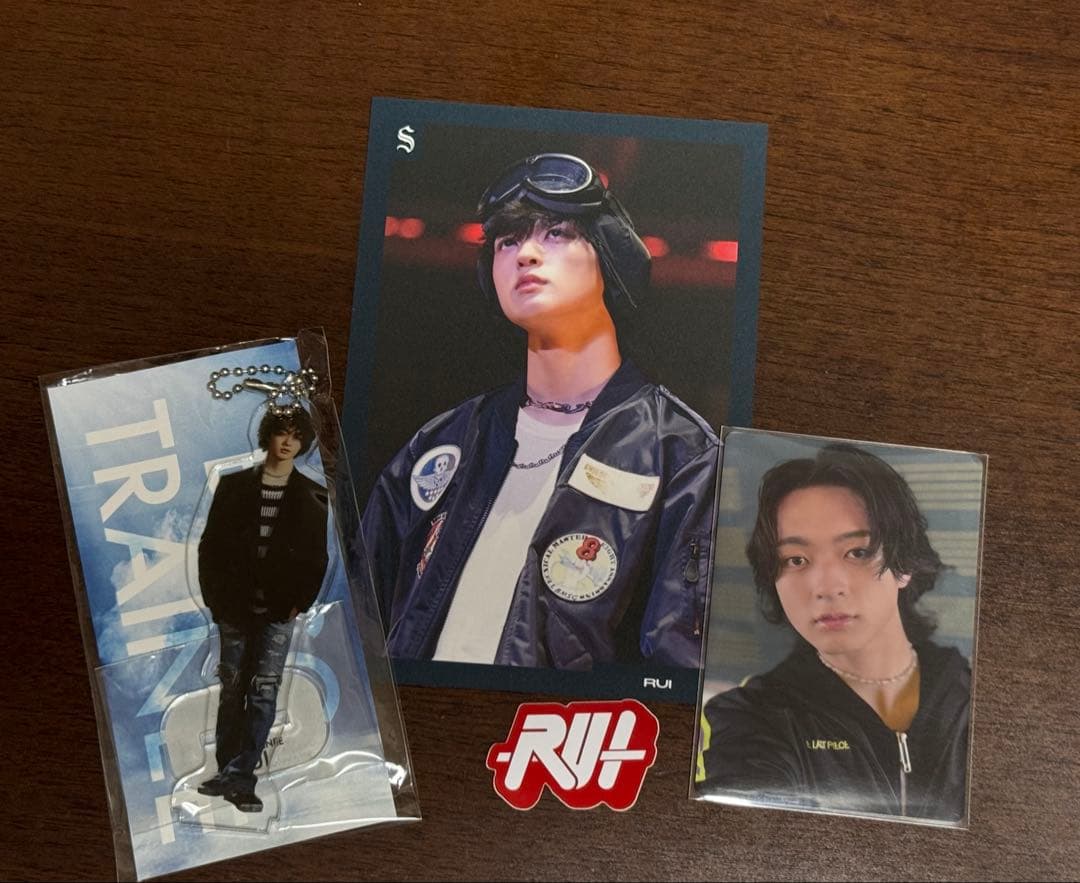 【1/31までの出品】BMSG STARGLOW RUI アクスタ トレカ