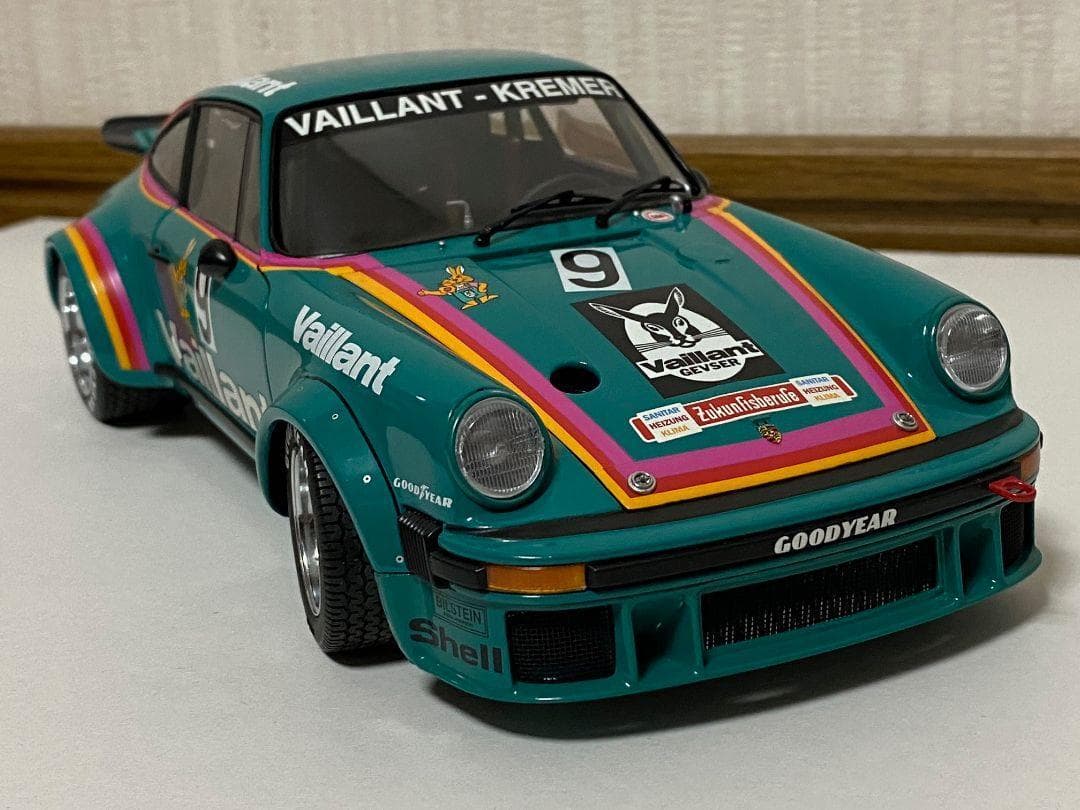 １／１８ エグゾト ポルシェ ９３４ ＲＳＲ １９７６ 新品 ミニカー