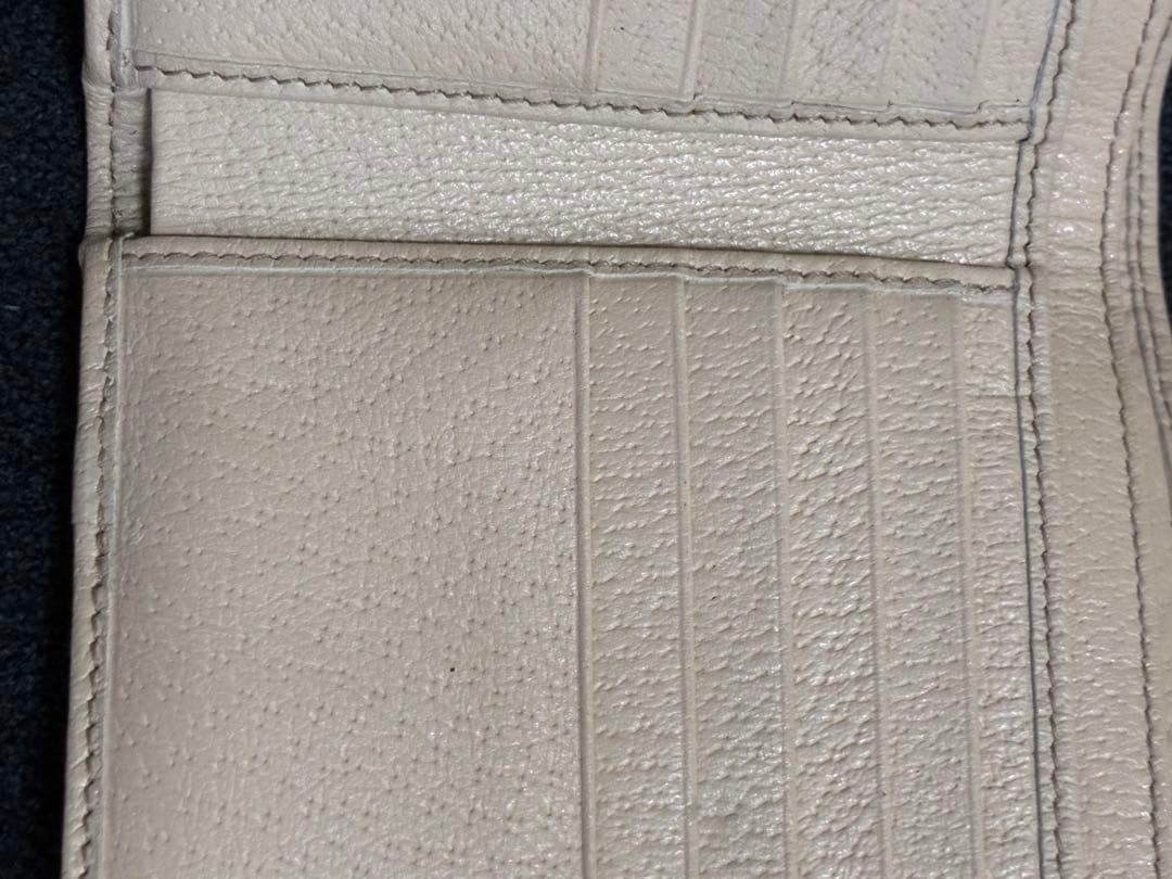 Gucci GG 二つ折り財布